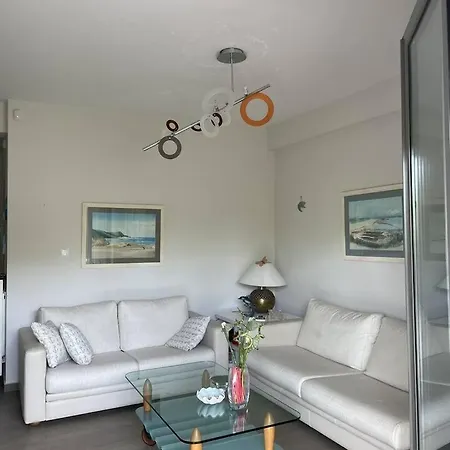 Luxury 3 펜션 네오이포로이